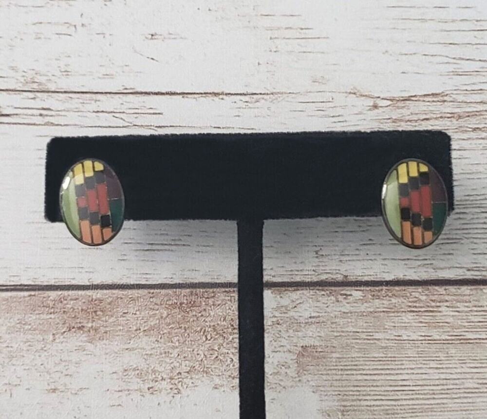Vintage Earrings For Pierced Ears Small Unusual Design Oval